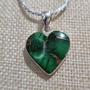 Elegant Green Irish Dahlia Heart Pendant Necklace